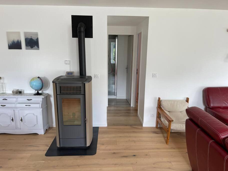 Magnifique Maison Renovee, 10Pers Rencurel Esterno foto